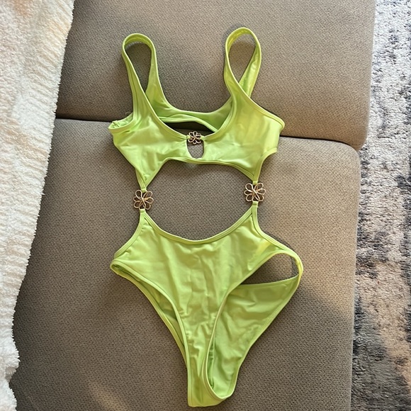 CULT GAIA FRANCES ONE PIECE - Picture 5 of 8